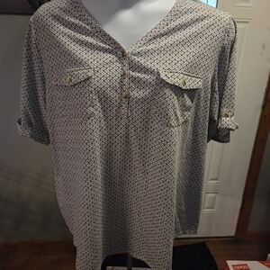 Croft & Barrow Women's Black and White Blouse